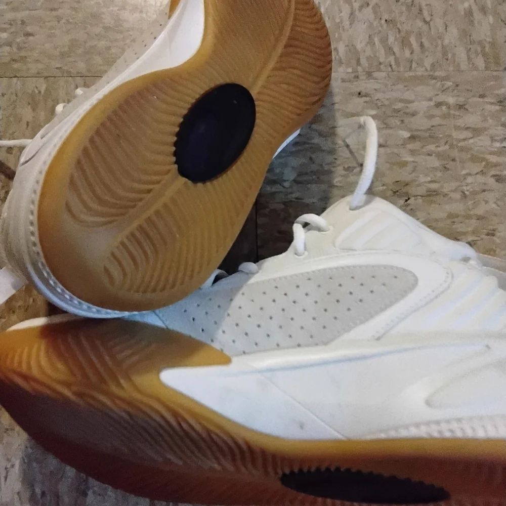 Puma J. Cole RS Dreamer " The White Jointz "Basketball Sneakers - Picture 4 of 11